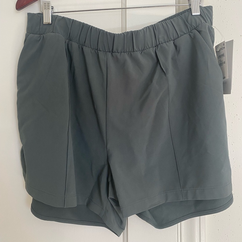 Zella Taylor Getaway High Waist Shorts